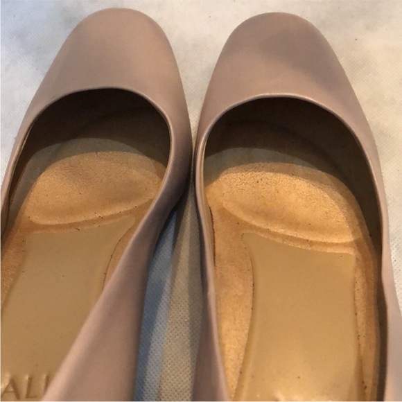 Naturalizer Classic Chunky heel leather pumps - Picture 3 of 12